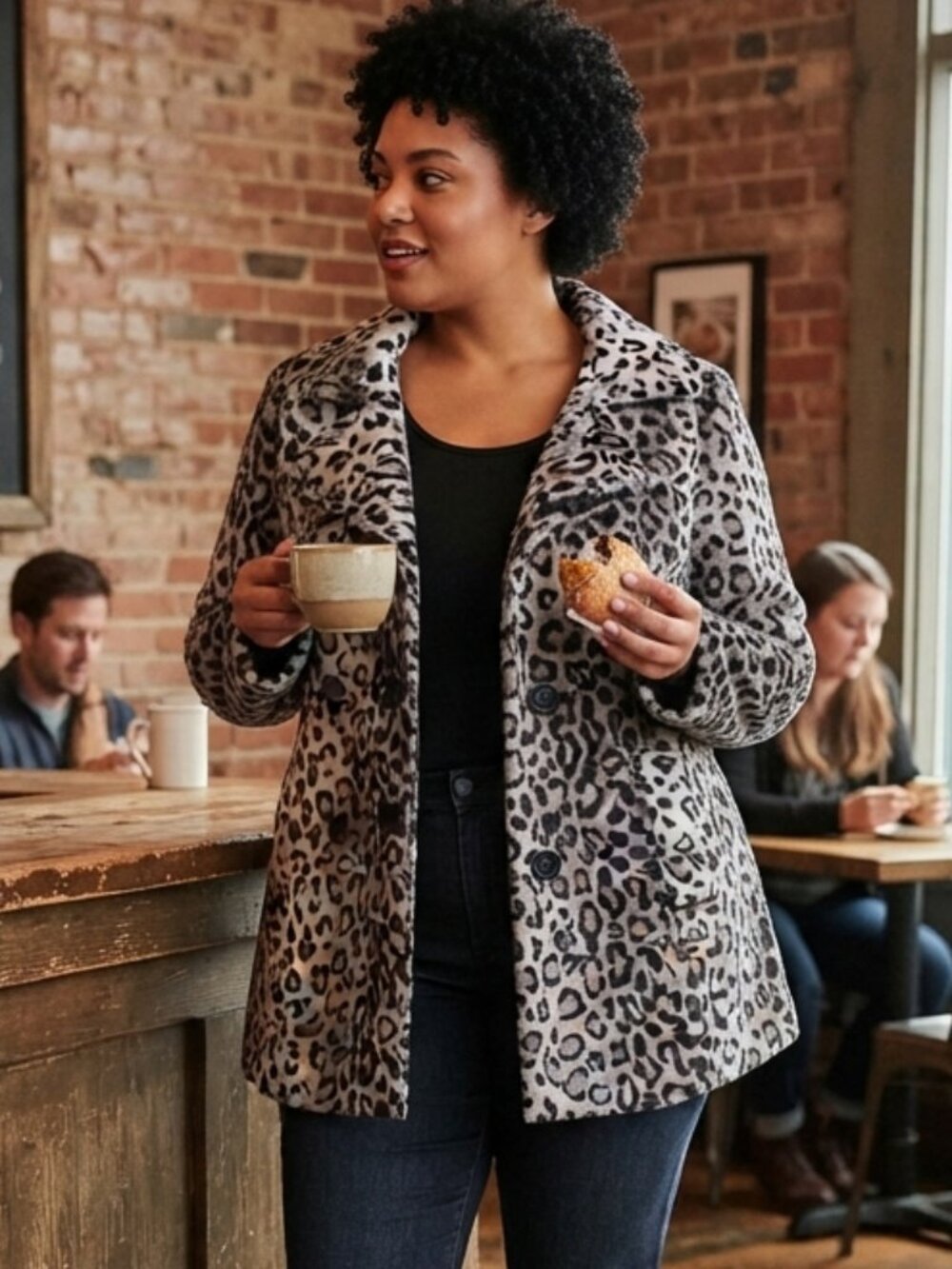 Yoki Collection New York faux fur leopard print jacket, size XL, Y2K